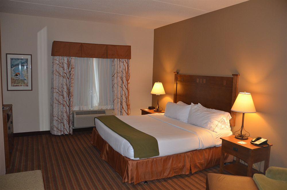 Holiday Inn Express & Suites Donegal By Ihg Bagian luar foto
