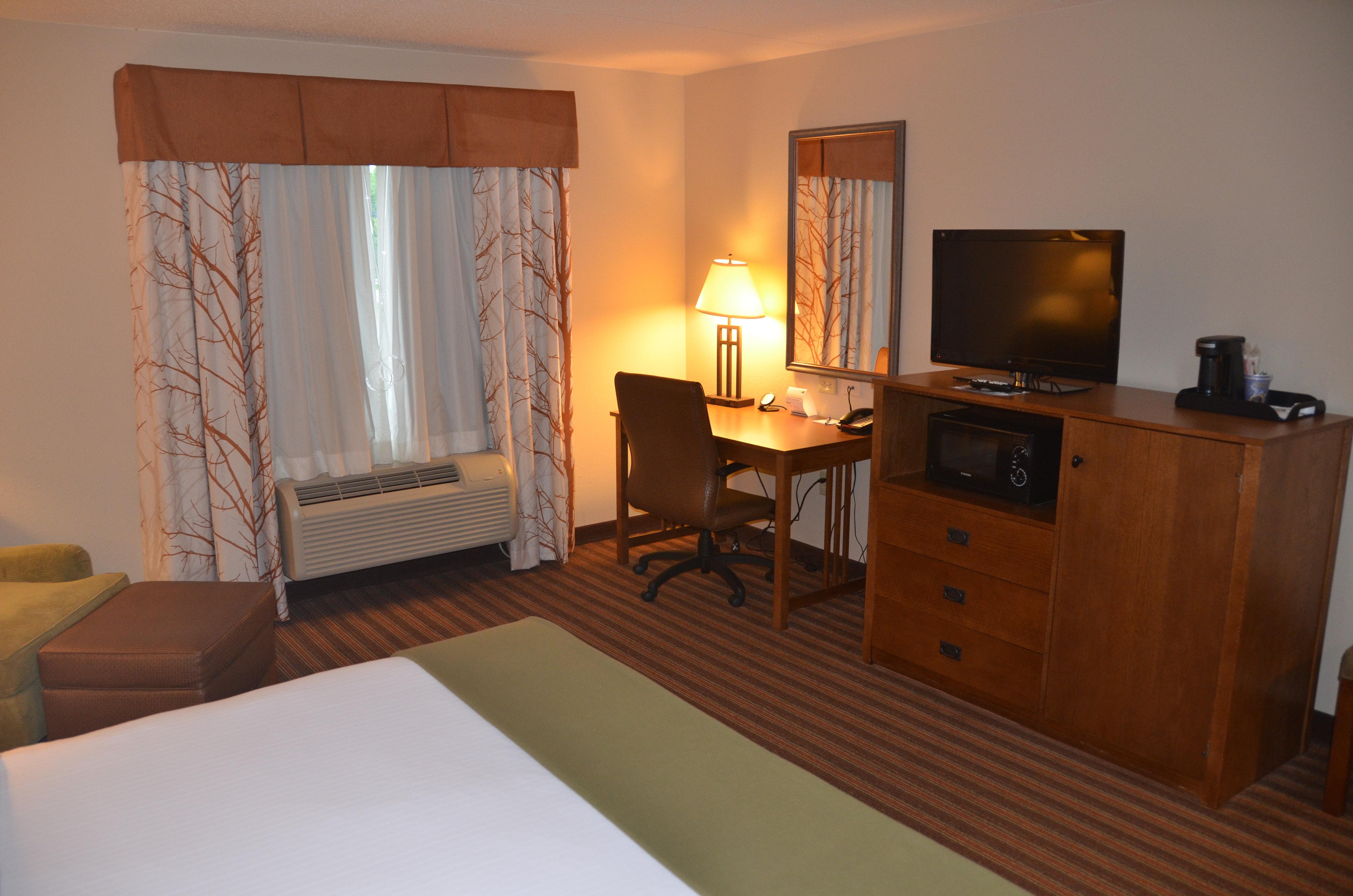 Holiday Inn Express & Suites Donegal By Ihg Bagian luar foto