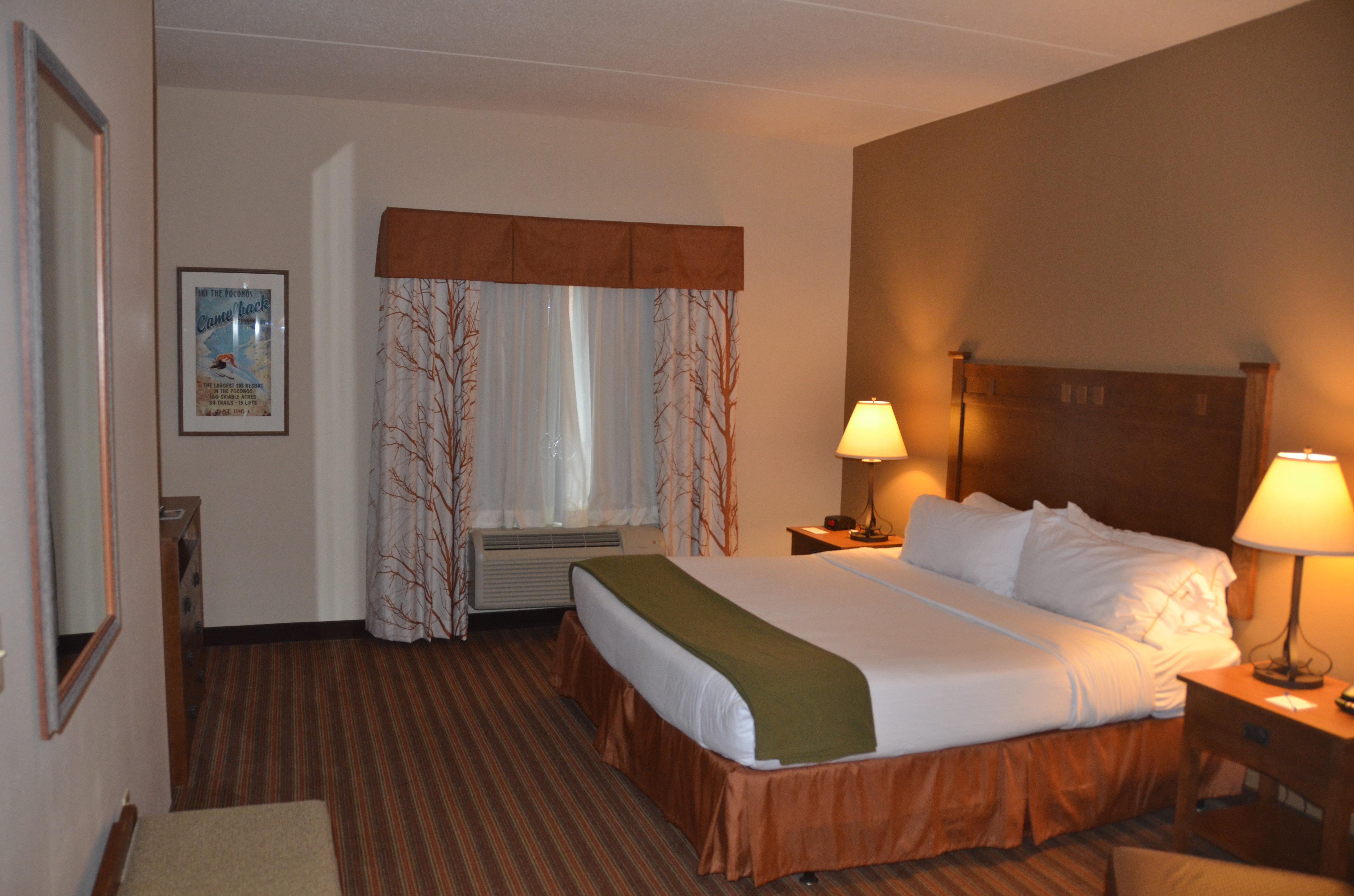 Holiday Inn Express & Suites Donegal, An Ihg Hotel Bagian luar foto