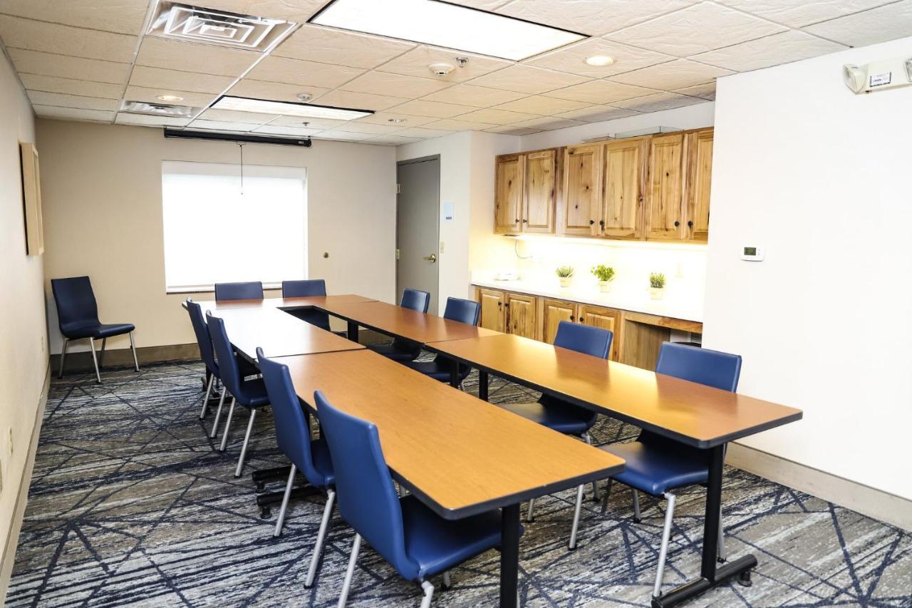 Holiday Inn Express & Suites Donegal By Ihg Bagian luar foto