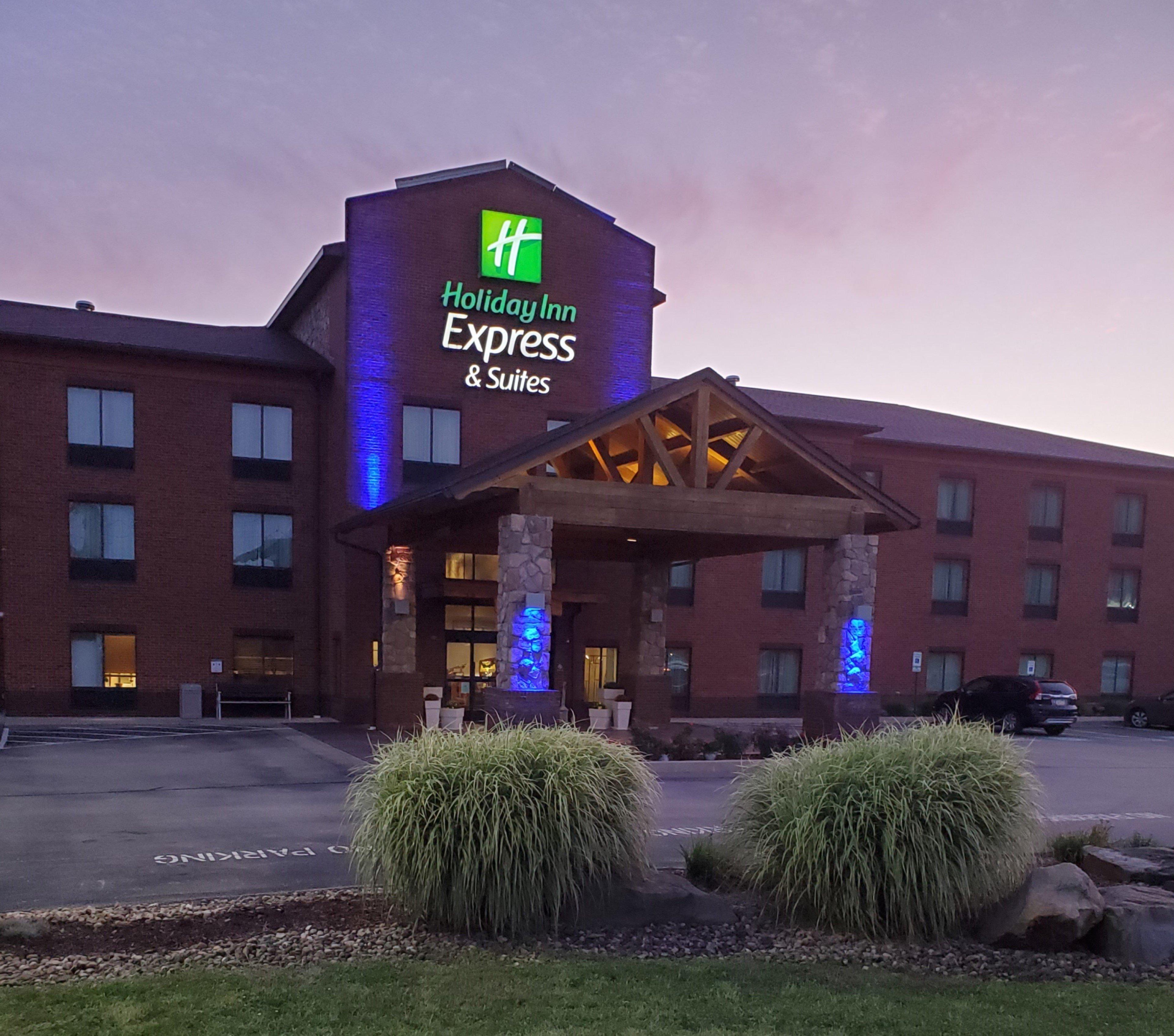 Holiday Inn Express & Suites Donegal, An Ihg Hotel Bagian luar foto