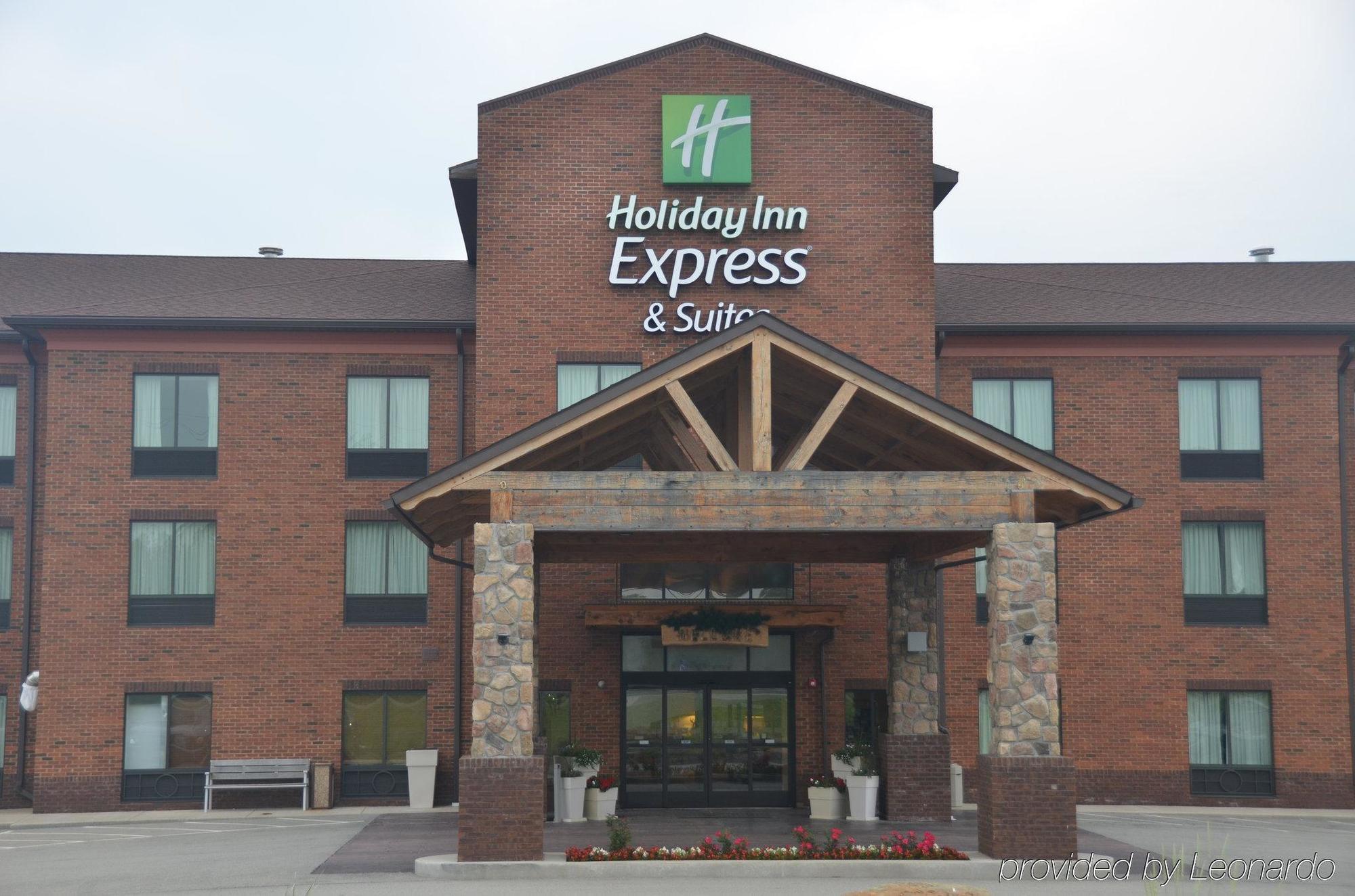 Holiday Inn Express & Suites Donegal By Ihg Bagian luar foto